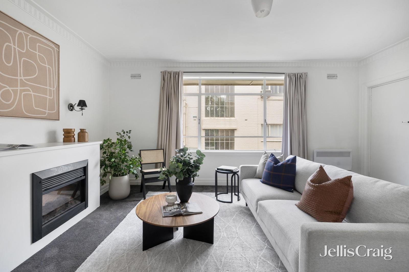 4/710 Orrong Road, Toorak image 2