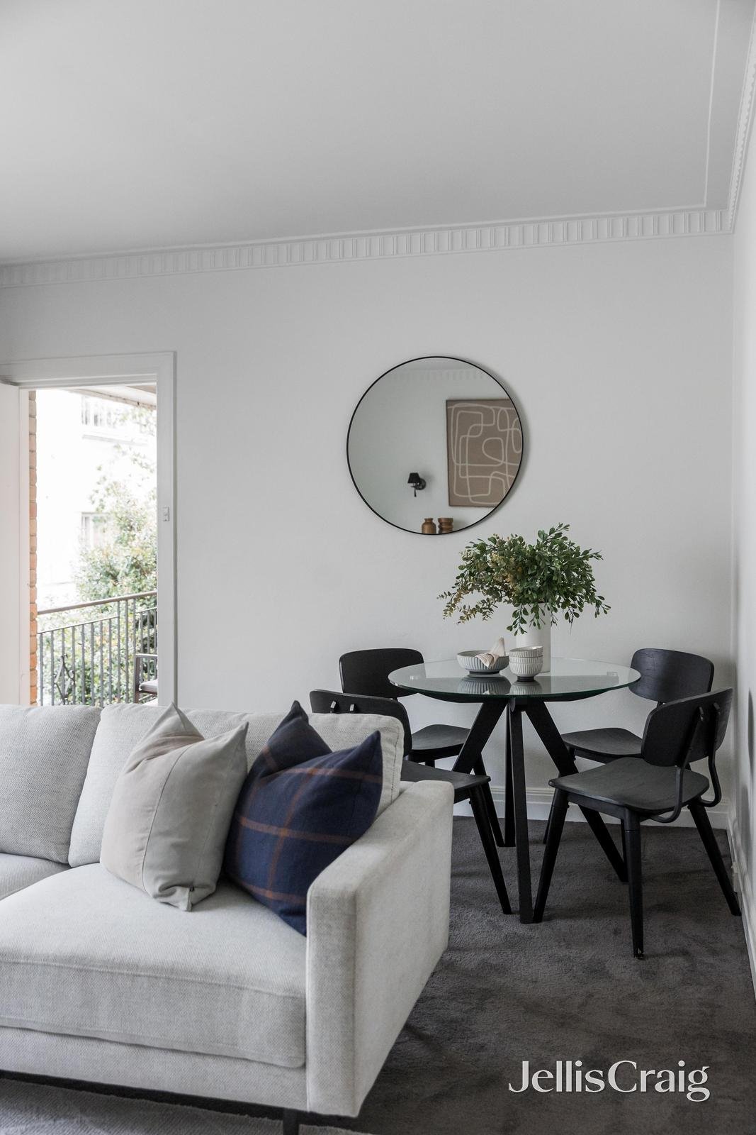 4/710 Orrong Road, Toorak image 3