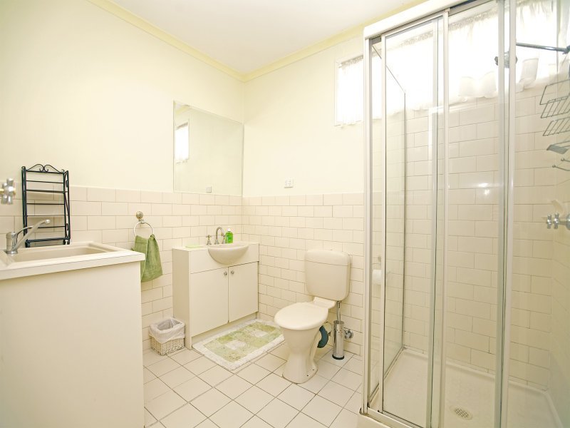 4/71A Holmes Street, Brunswick East image 4