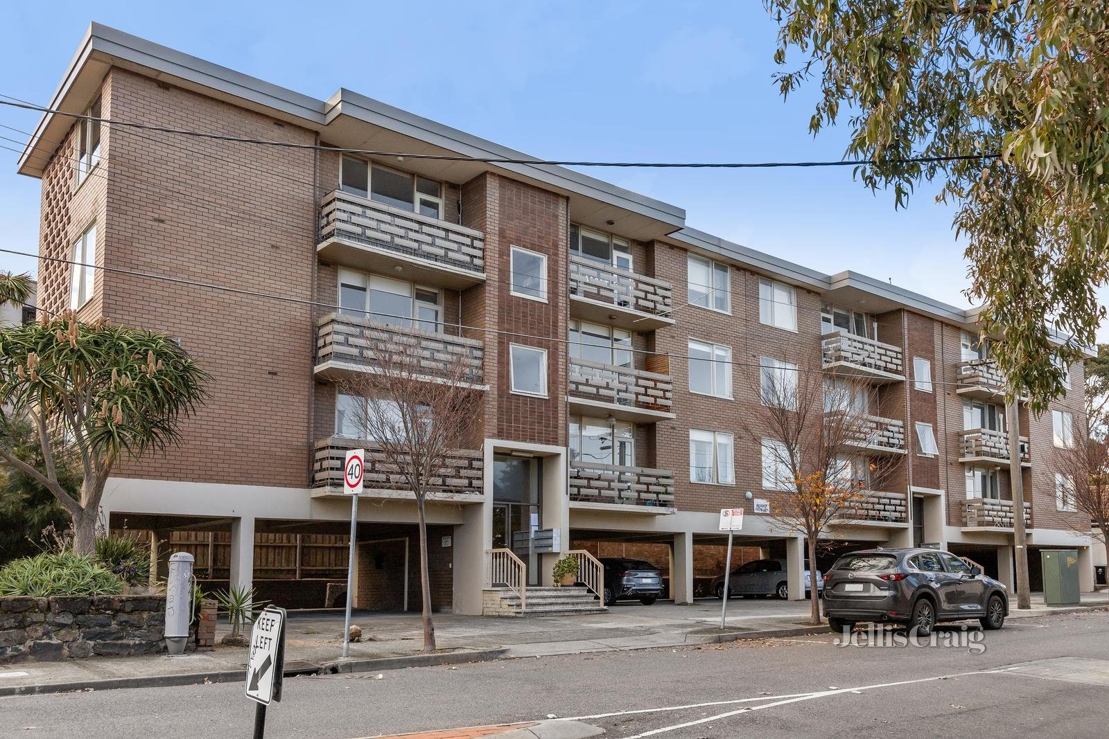 4/72 Barkly Street, St Kilda image 8