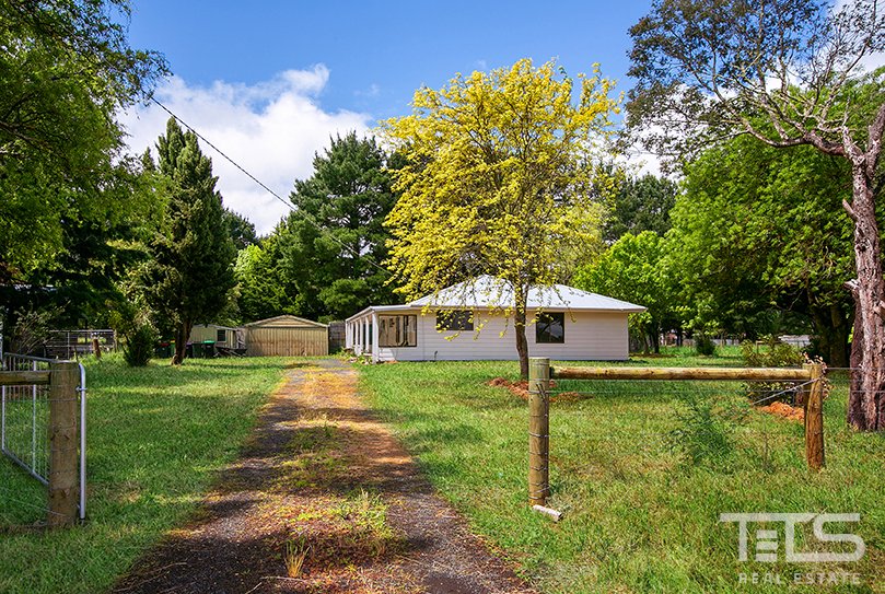 472 Cobb and Co Road, Carlsruhe image 2