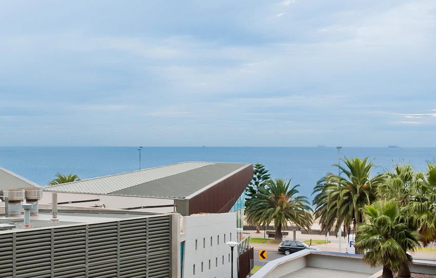 47/2 Esplanade West, Port&nbsp;Melbourne image 2