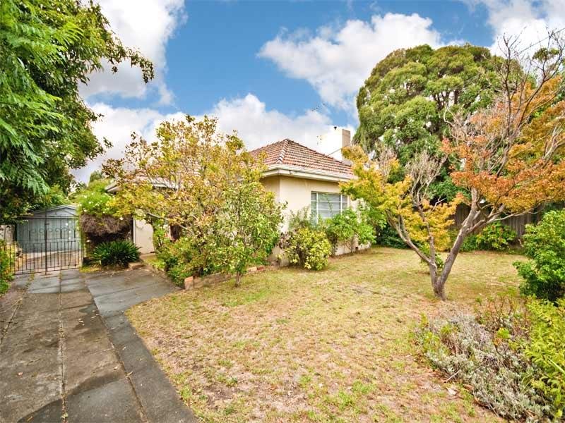 472 Middleborough Road, Blackburn image 1