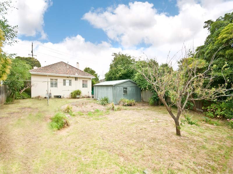 472 Middleborough Road, Blackburn image 3