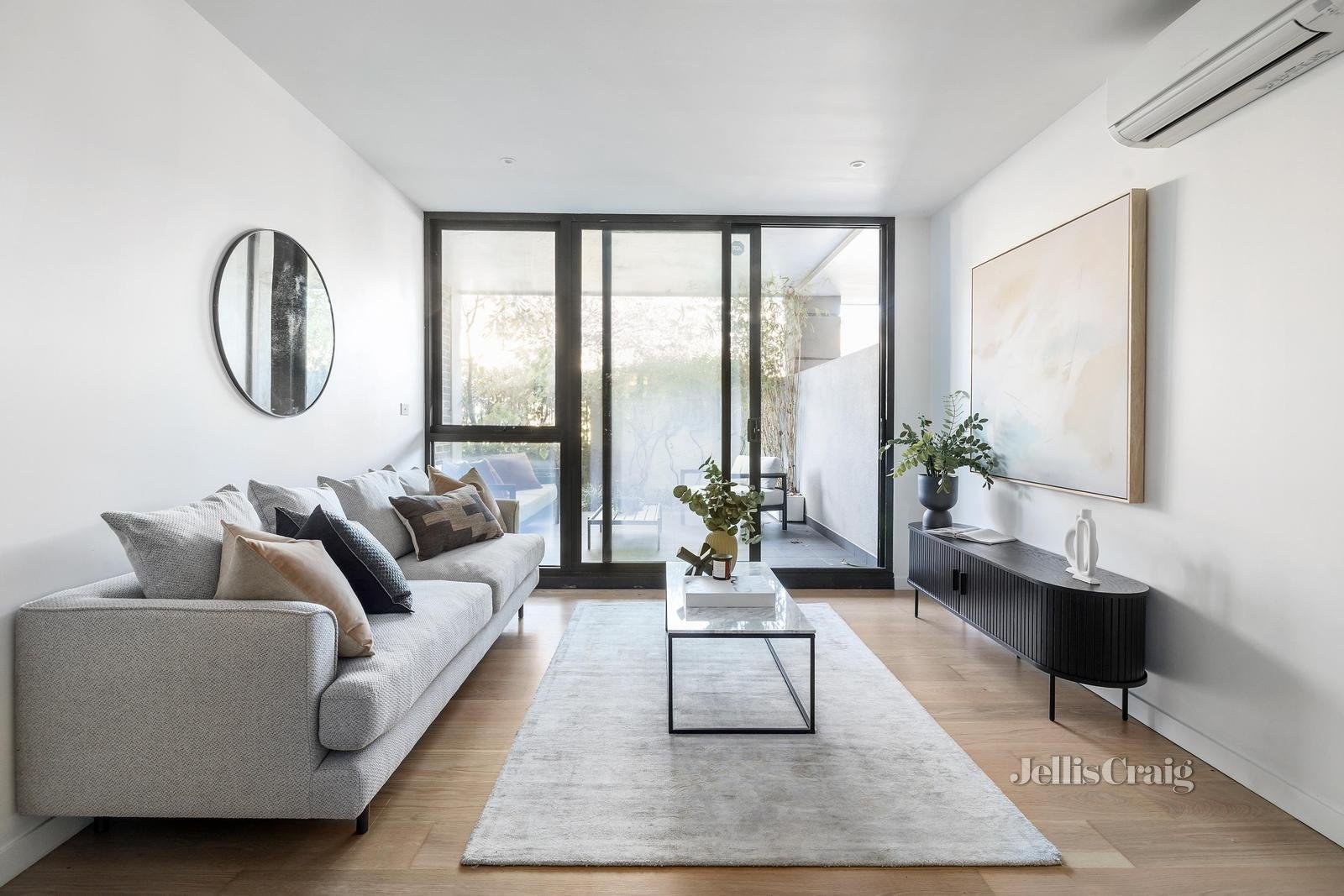 4/723 Toorak Road, Kooyong image 3