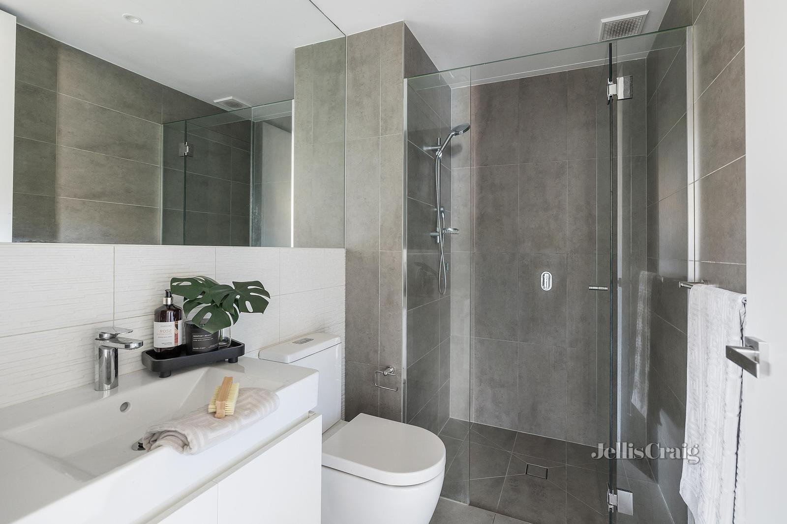 4/723 Toorak Road, Kooyong image 7
