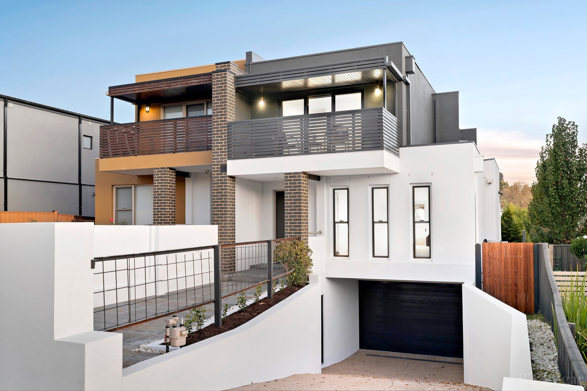 Property Gallery - Main Image