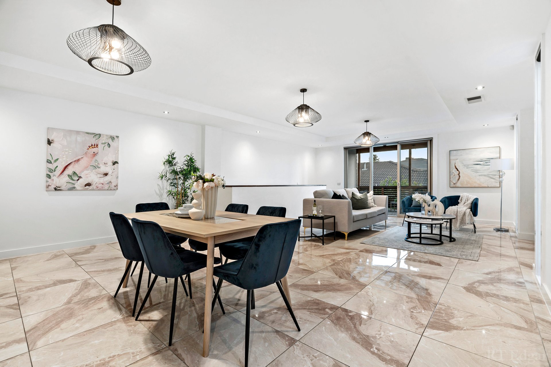 Property Gallery Thumbnail 4