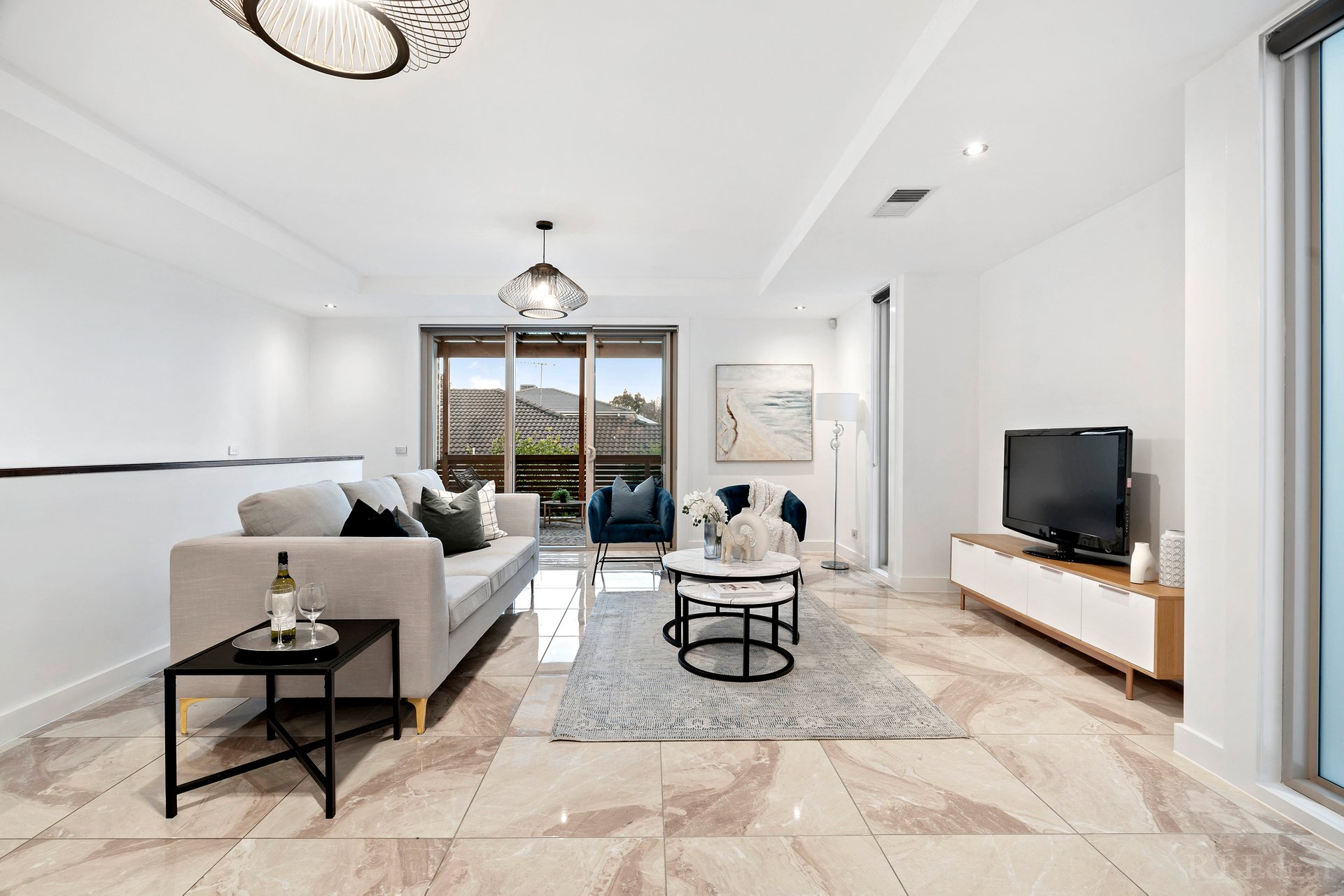 Property Gallery Thumbnail 5