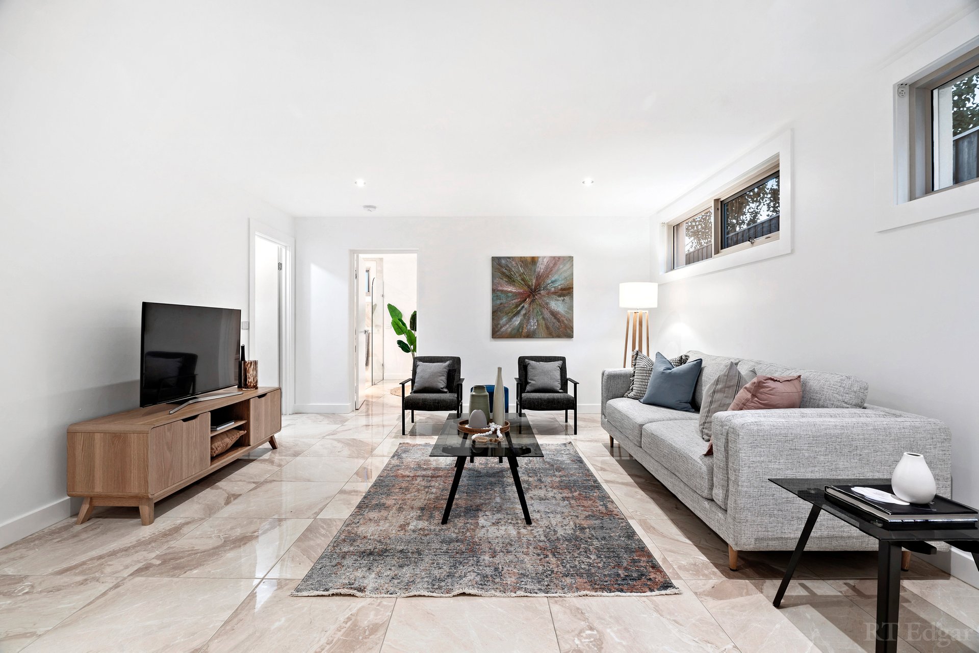 Property Gallery Thumbnail 13