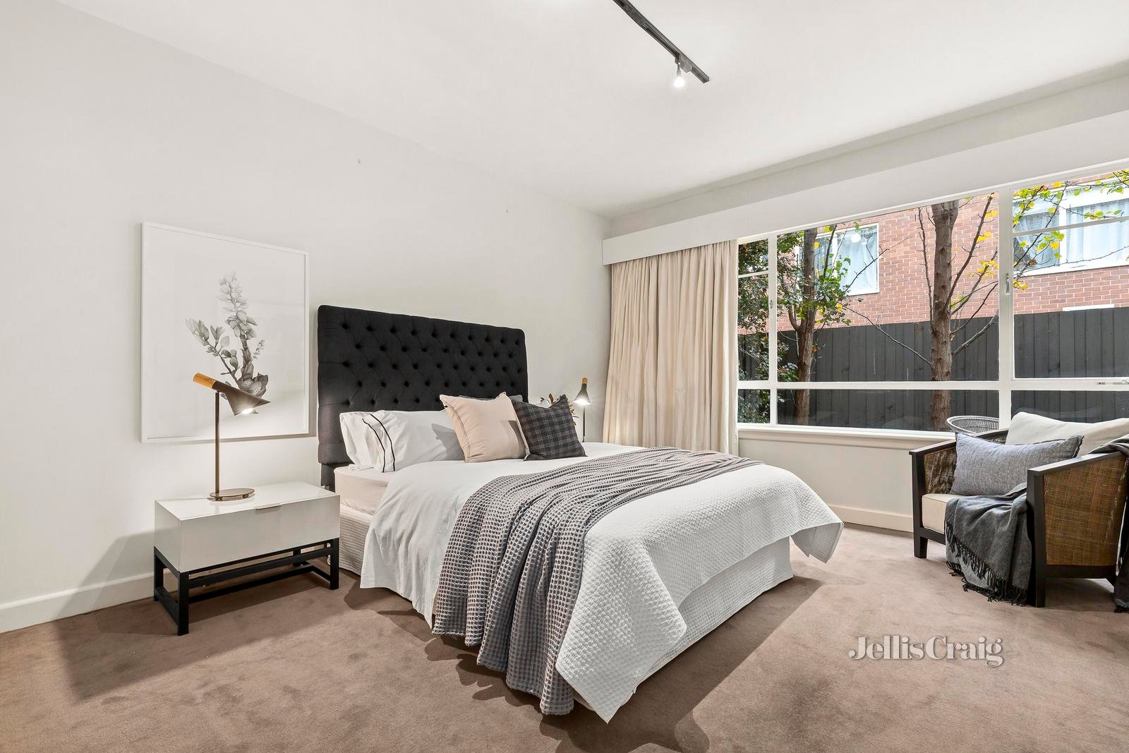 4/74 Mathoura Road, Toorak, VIC 3142 Apartment for Sale