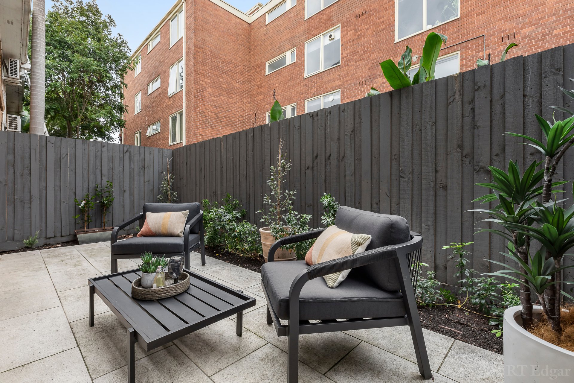 Property Gallery Thumbnail 9