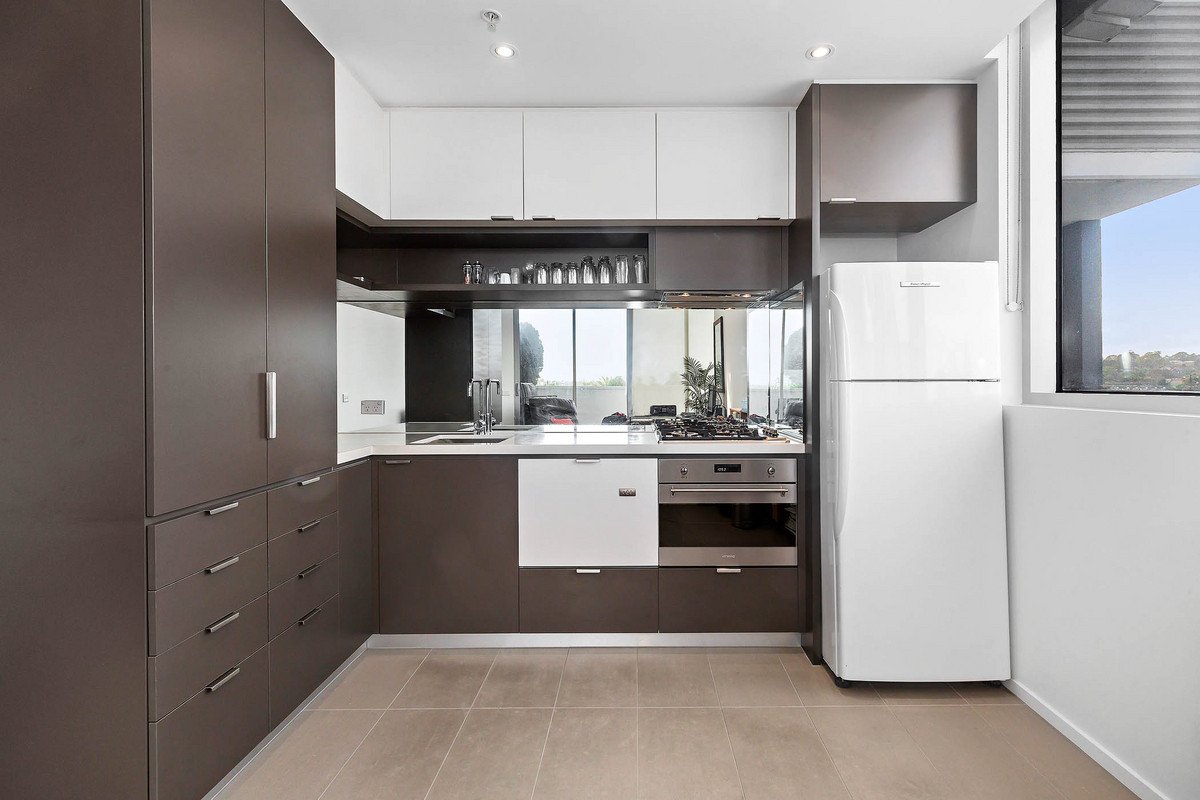 47/523 Burwood Road, Hawthorn image 2