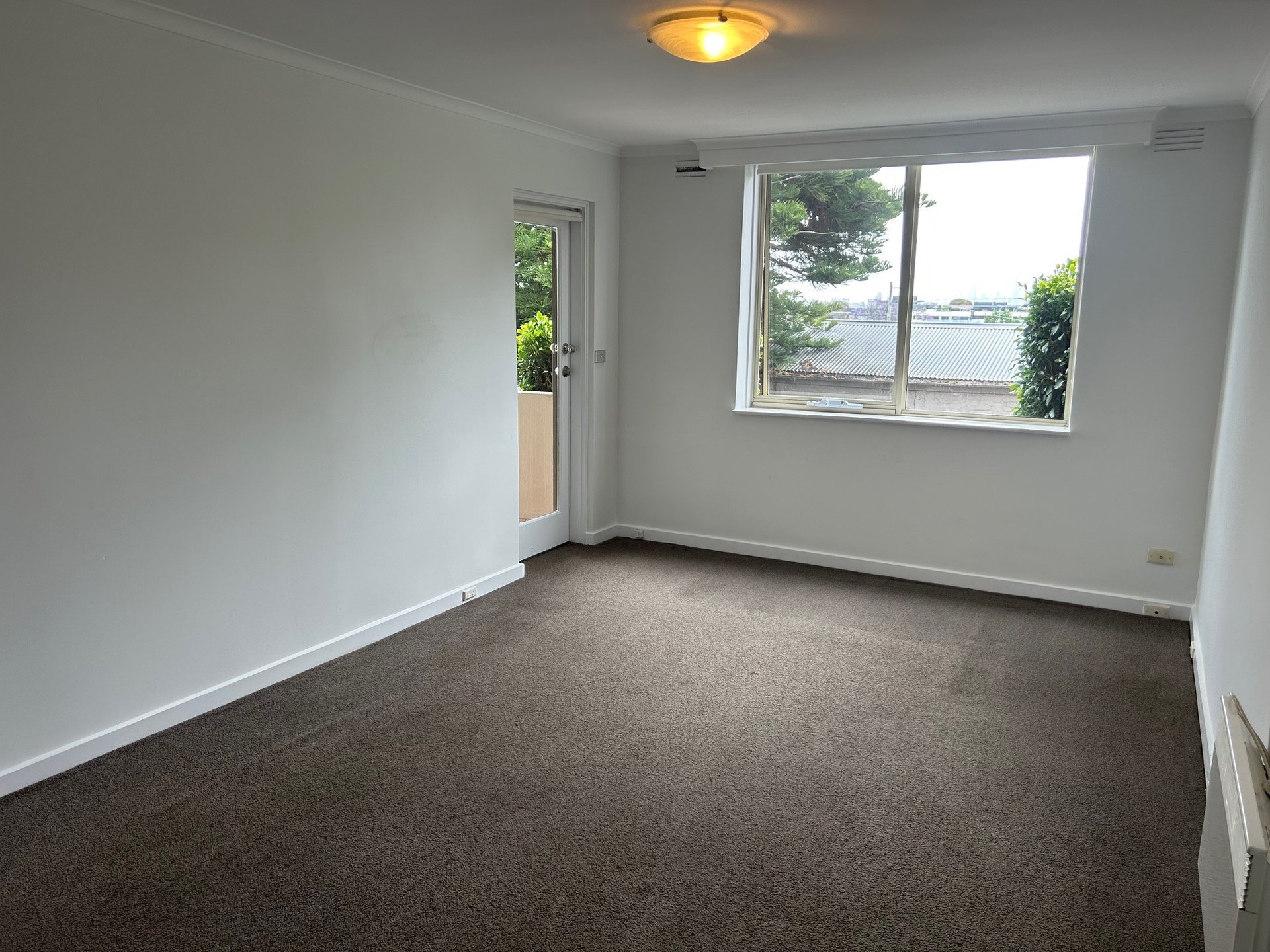 4/758 Burwood Road, Hawthorn East image 2