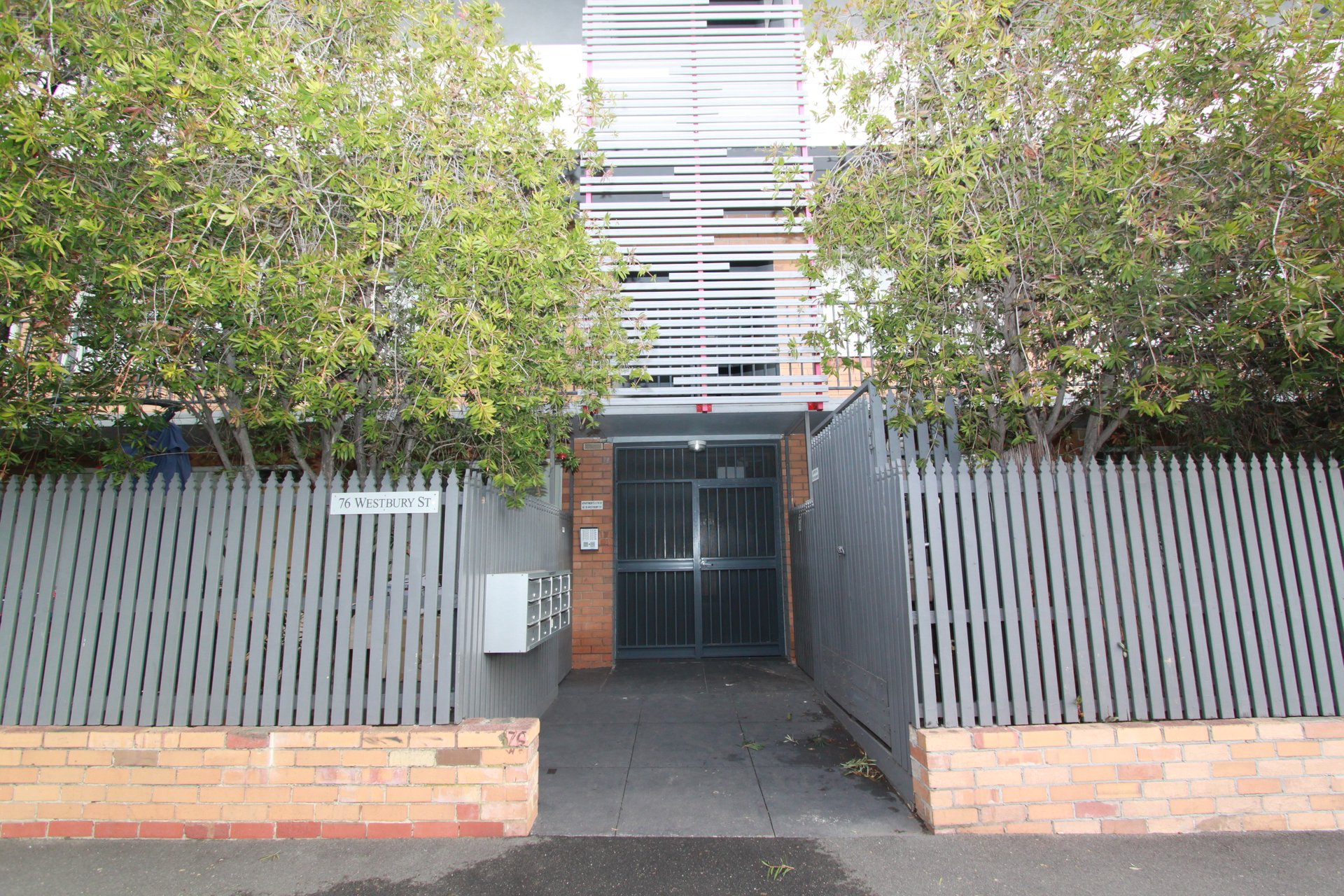 Property Gallery - Main Image