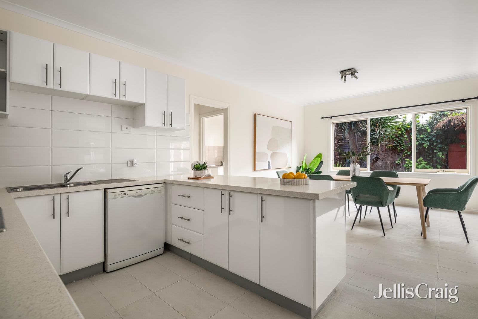 4/77 Bent Street, Moonee&nbsp;Ponds image 4