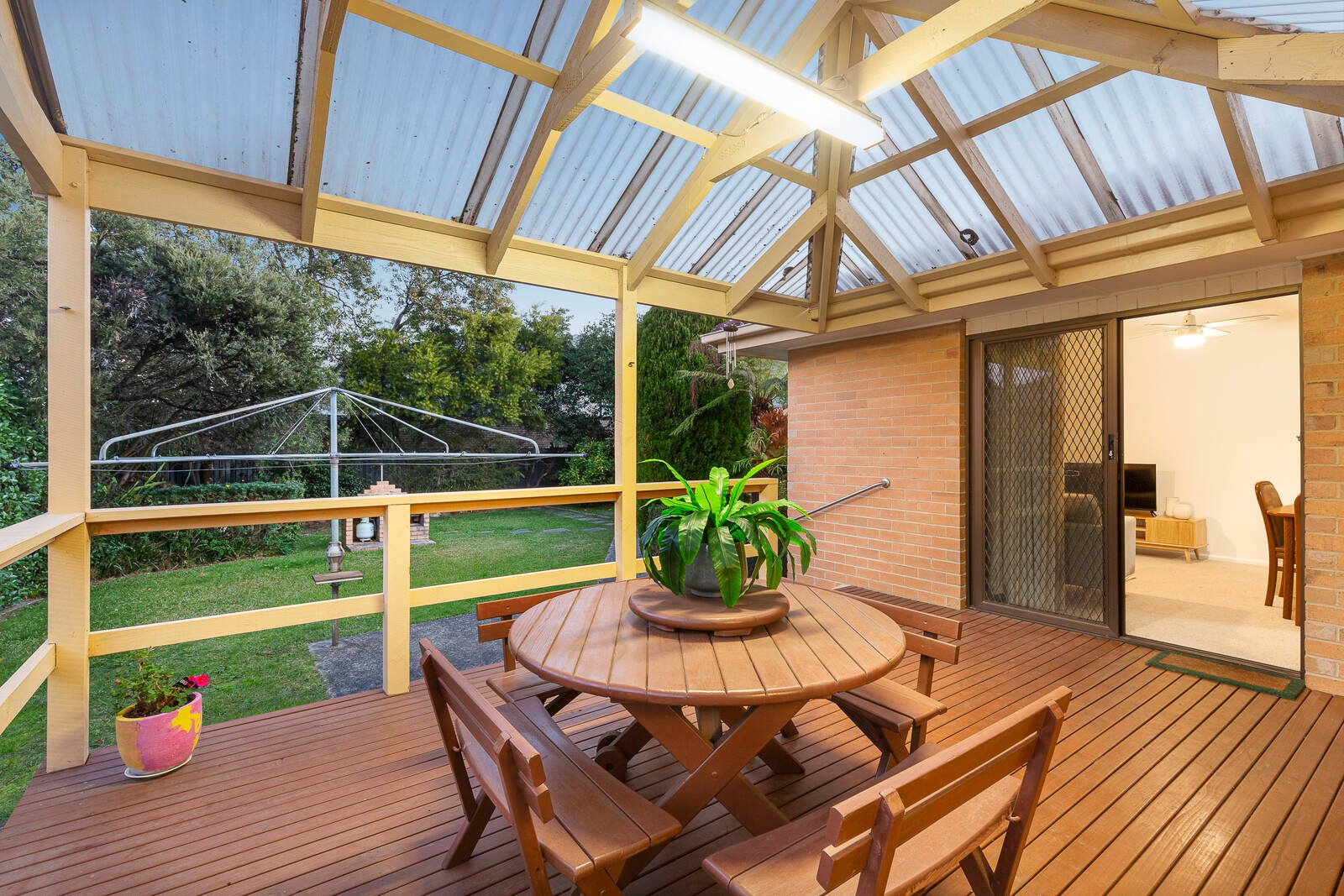 Property Gallery Thumbnail 9