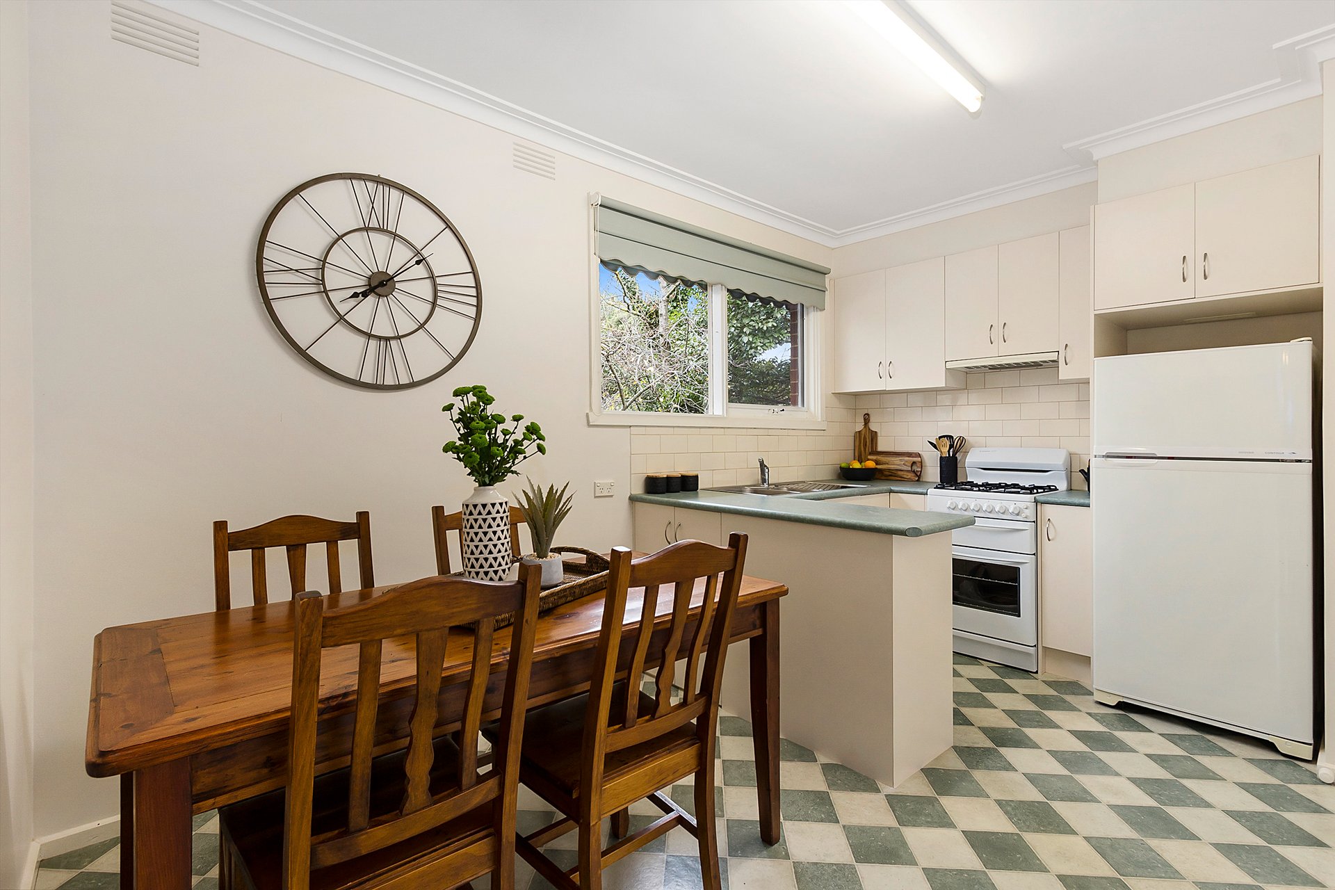 4/78 Severn Street, Box Hill North image 4