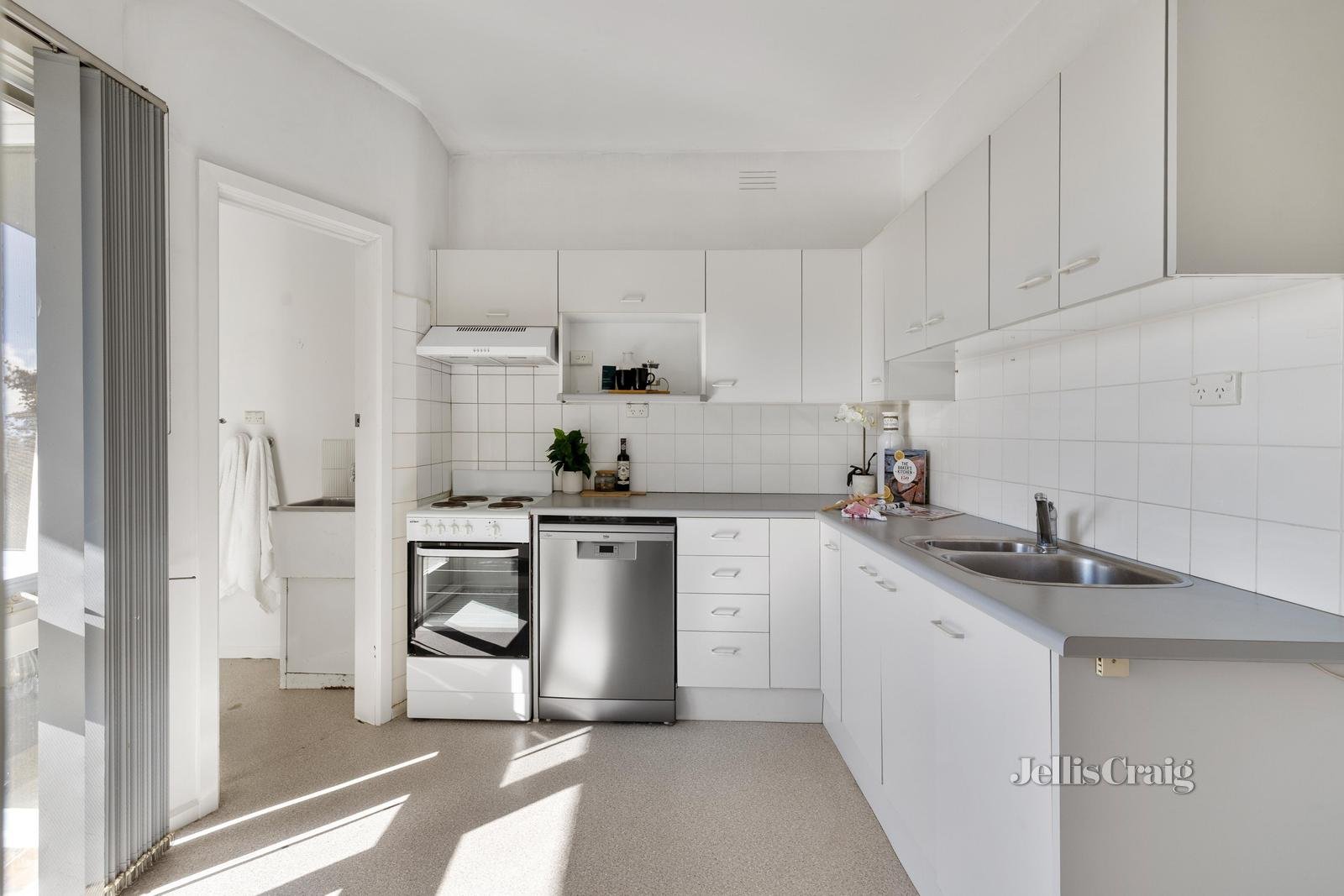 4/78 Studley Park Road, Kew image 5