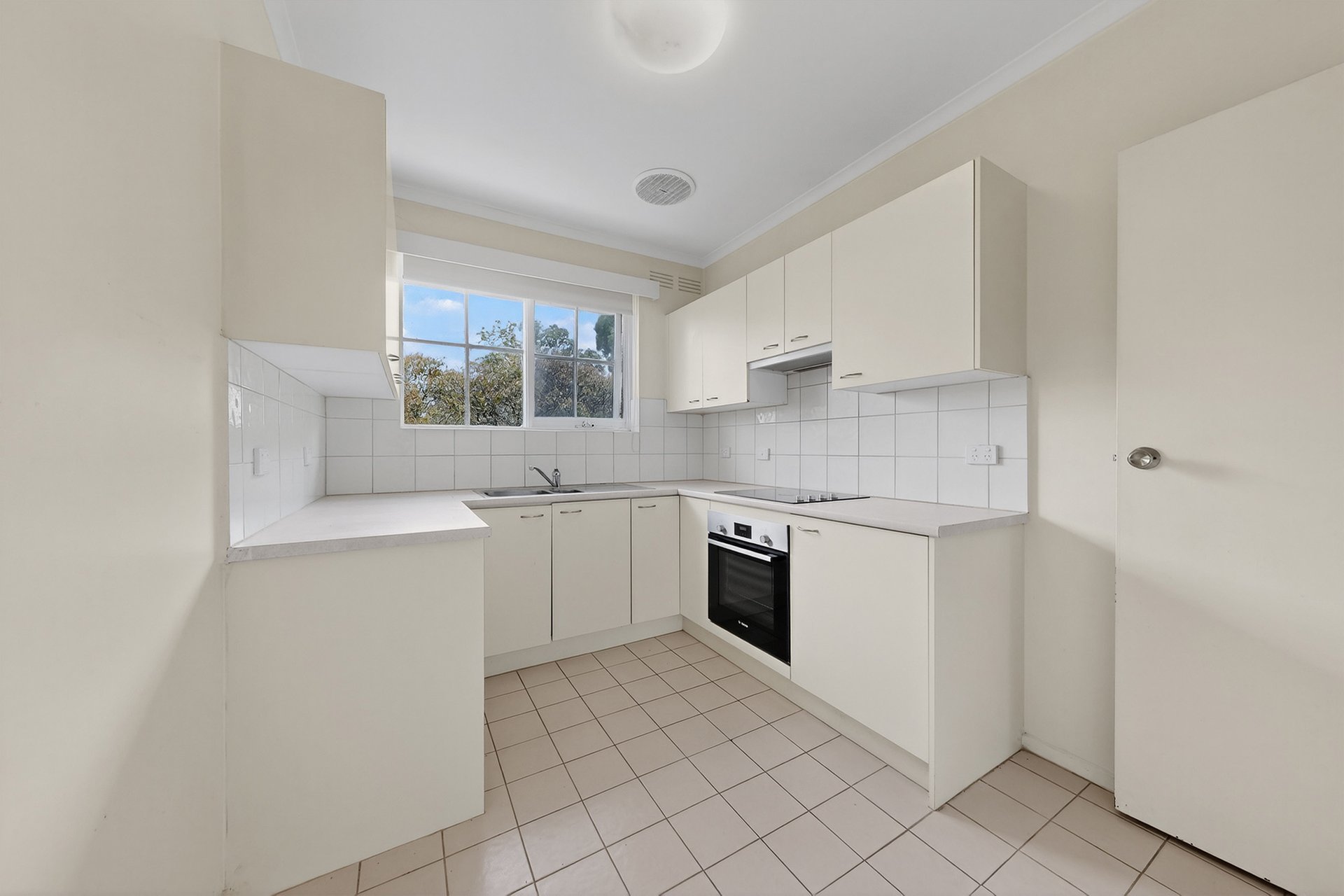 4/78 Walpole Street, Kew image 3