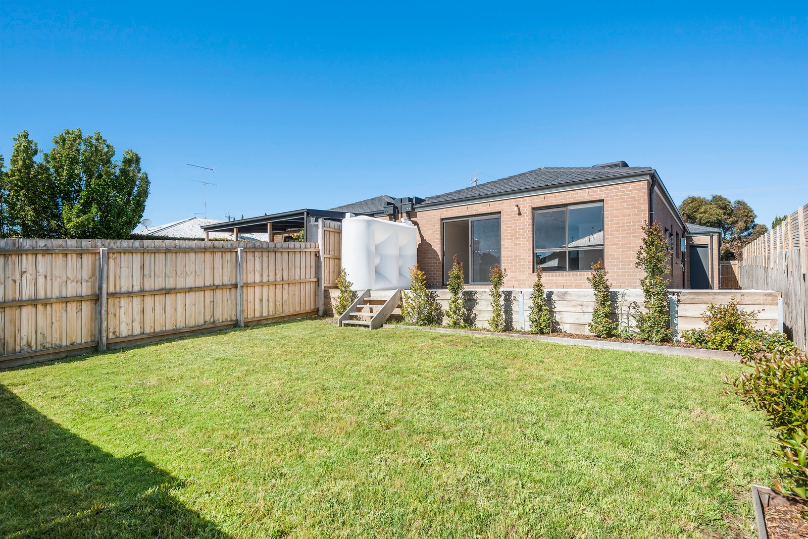 Property Gallery Thumbnail 7