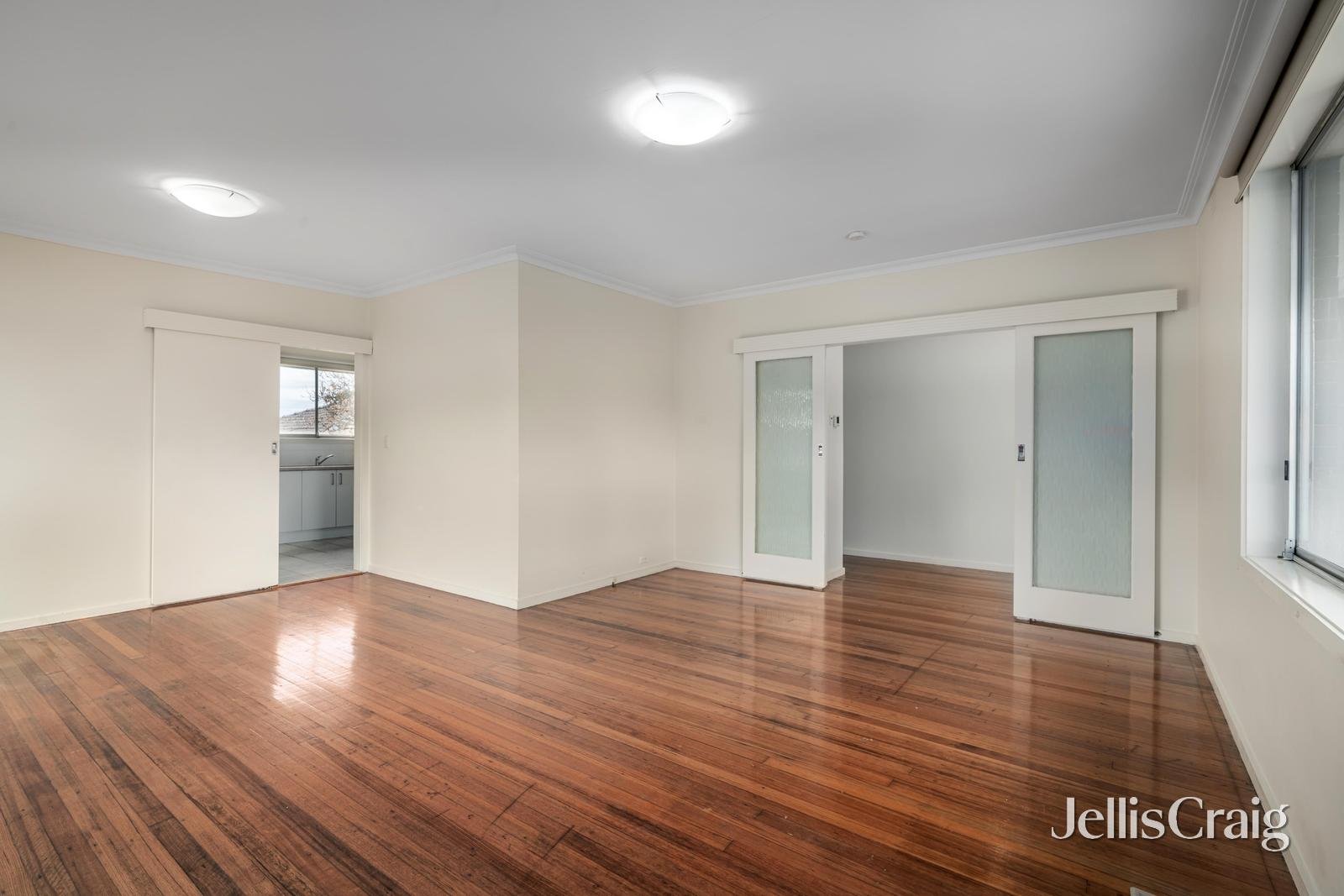 48 Ballantyne Street, Burwood East image 2