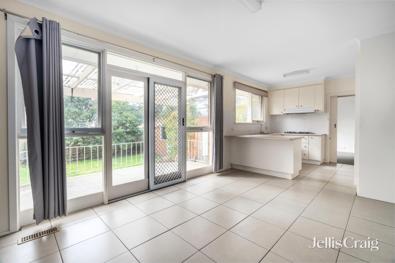 48 Belinda Crescent, Doncaster East image 3