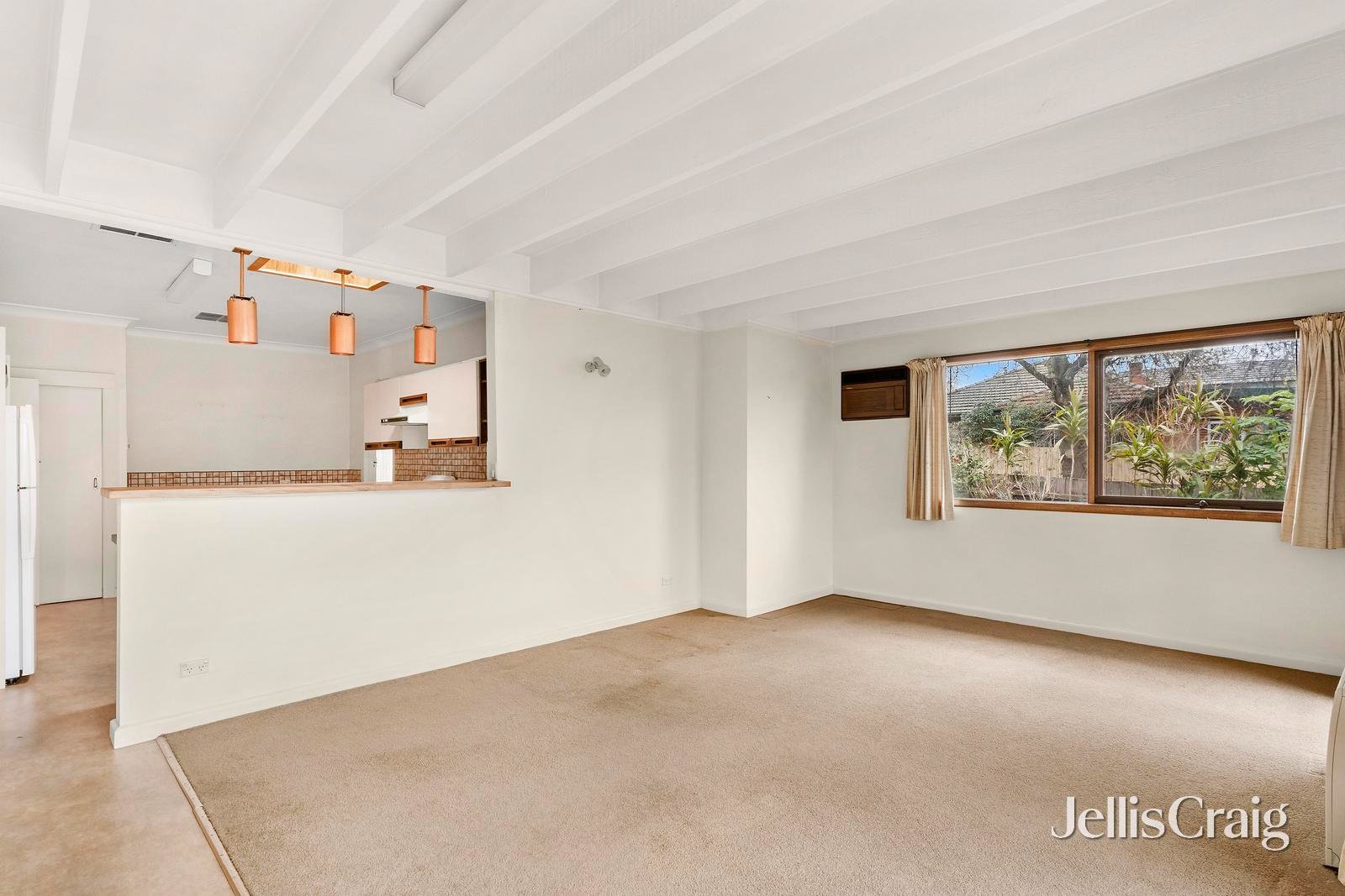 48 Carnarvon Road, Strathmore image 5