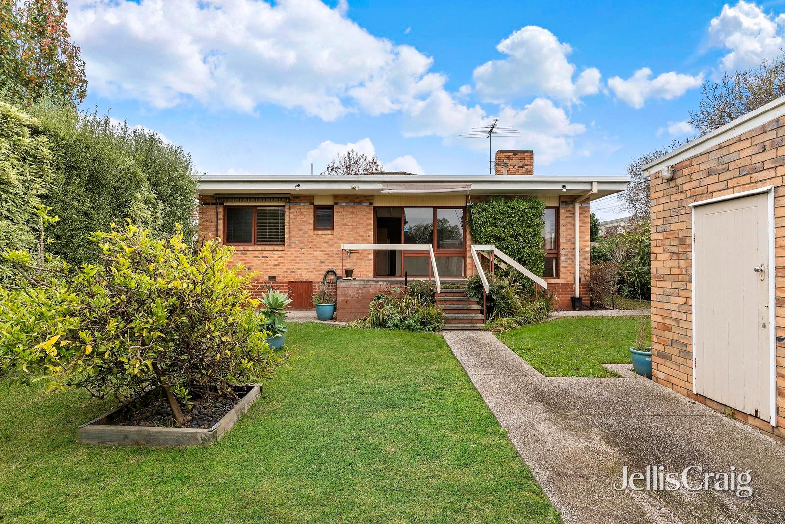 48 Carnarvon Road, Strathmore image 8