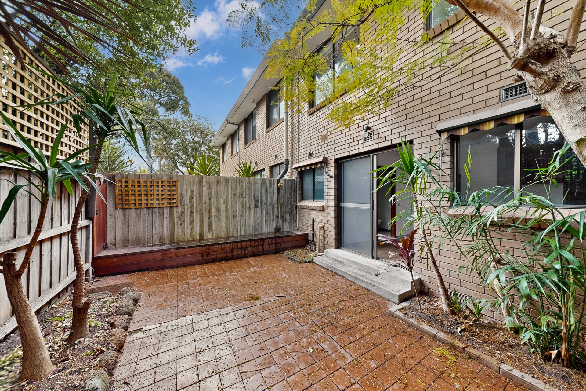 4/8 Clarkson Avenue, Brighton image 6