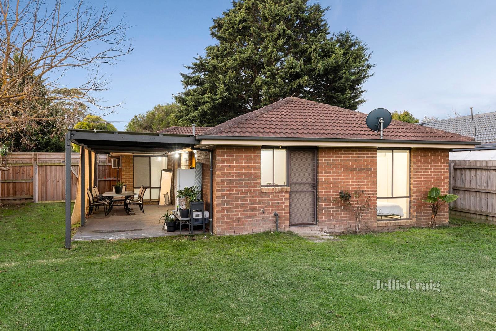 48 Collins Crescent, Berwick image 11