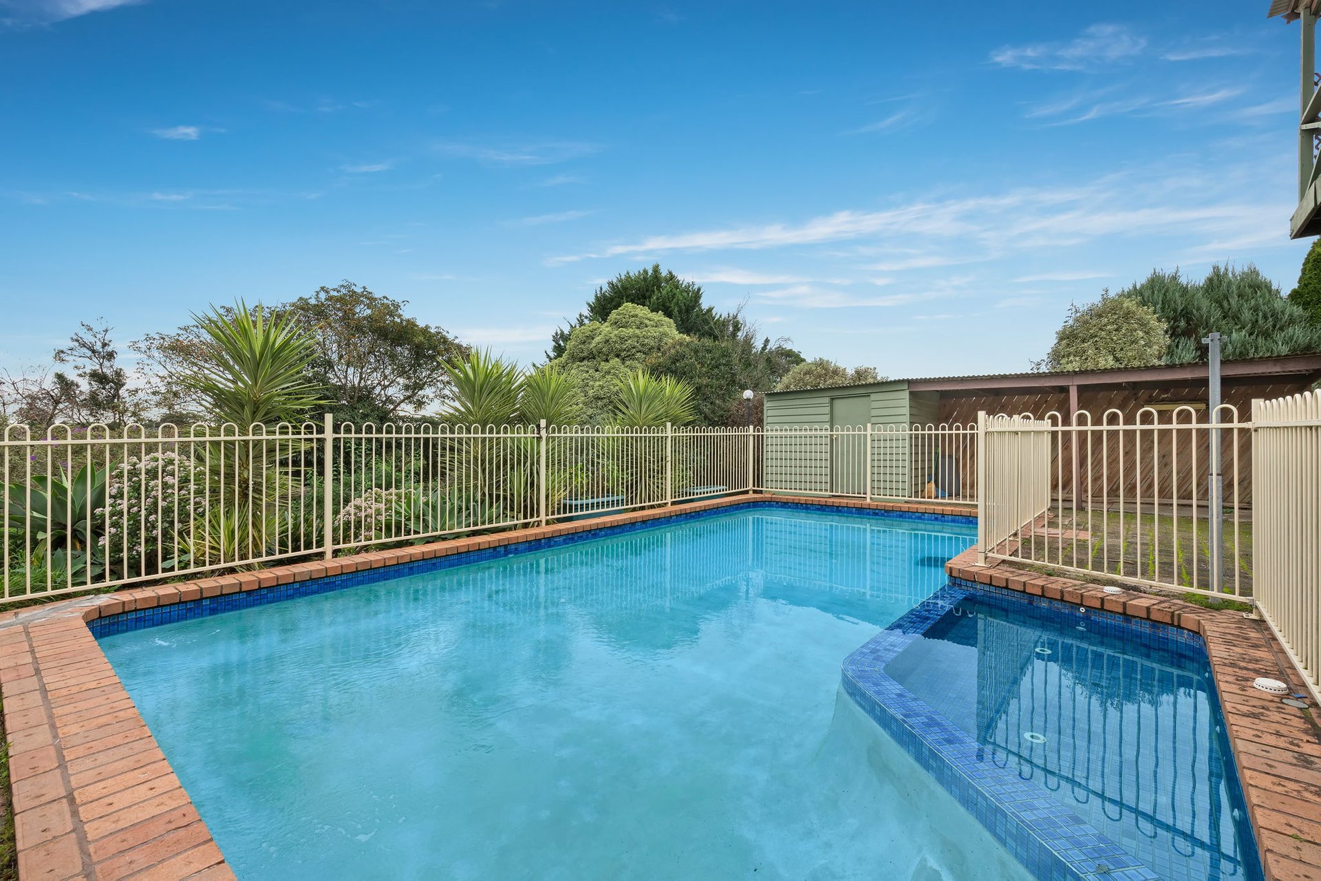 48 Crown Point Ridge, Chirnside&nbsp;Park image 2
