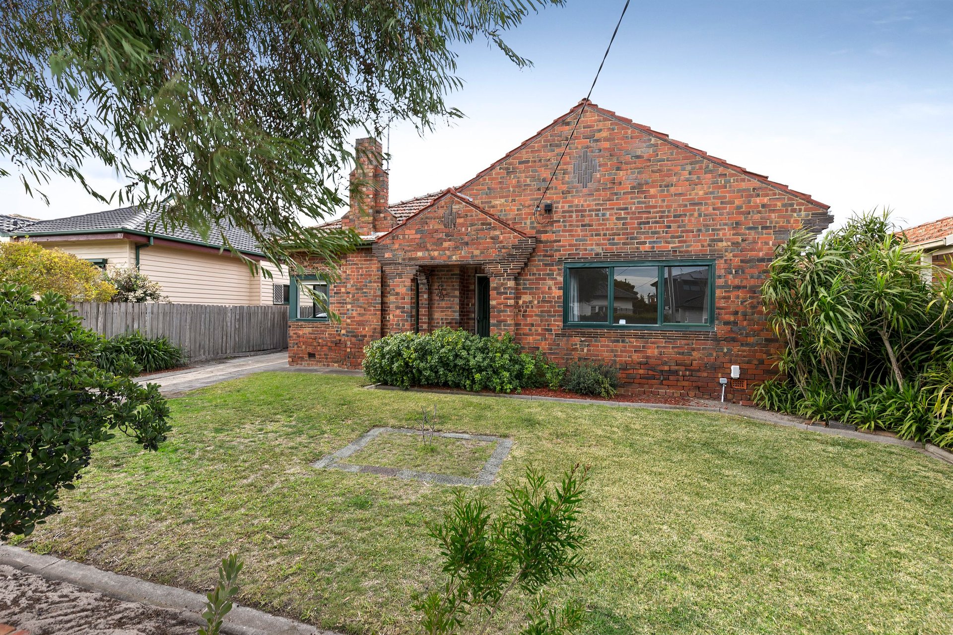 Property Gallery - Main Image