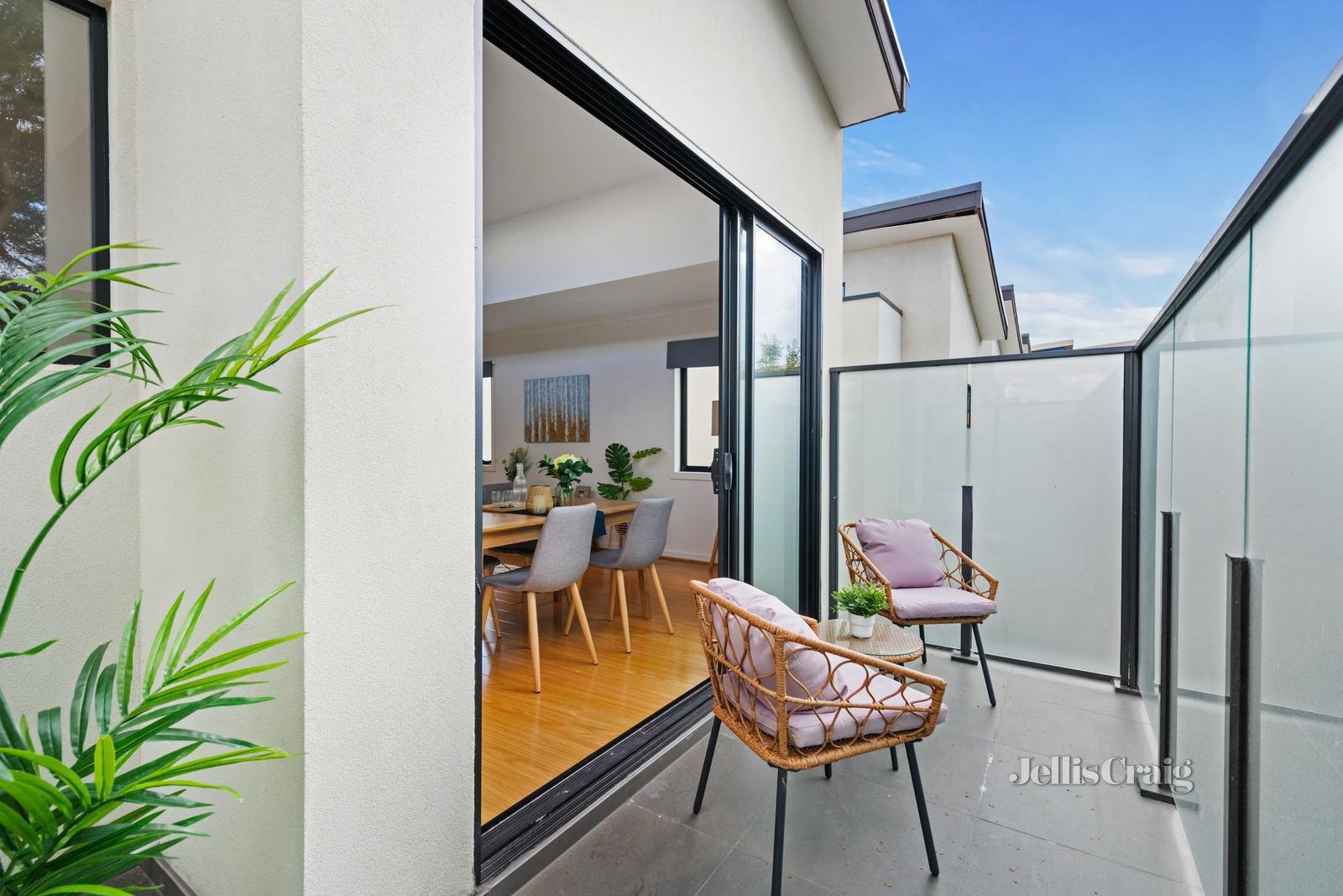 4/8 Elm Street, Bayswater image 6