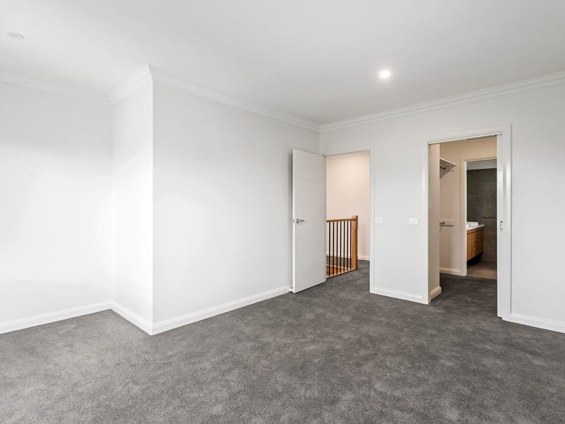 Property Gallery Thumbnail 6