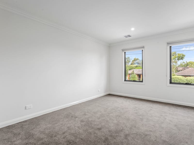 Property Gallery Thumbnail 7