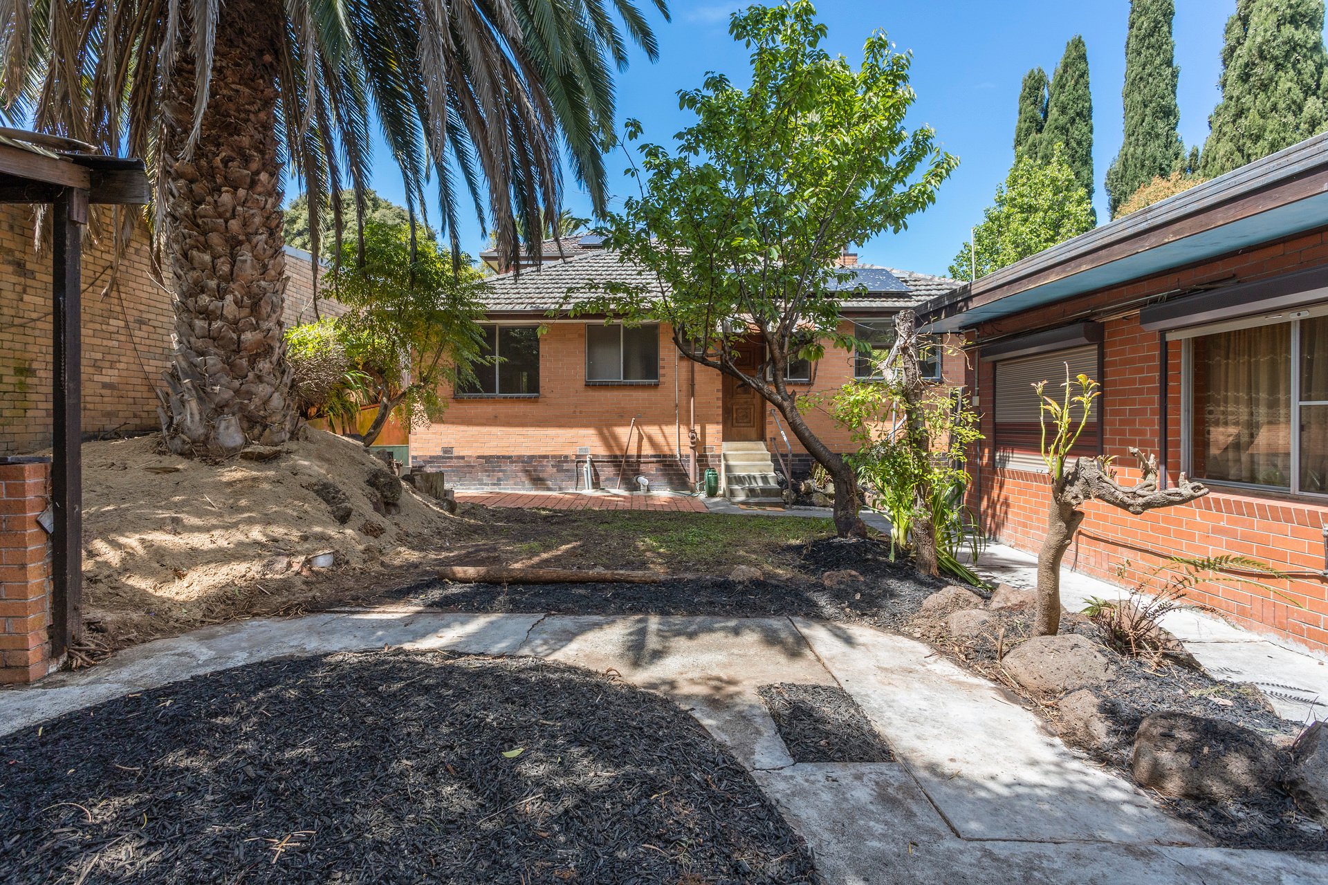 Property Gallery Thumbnail 14