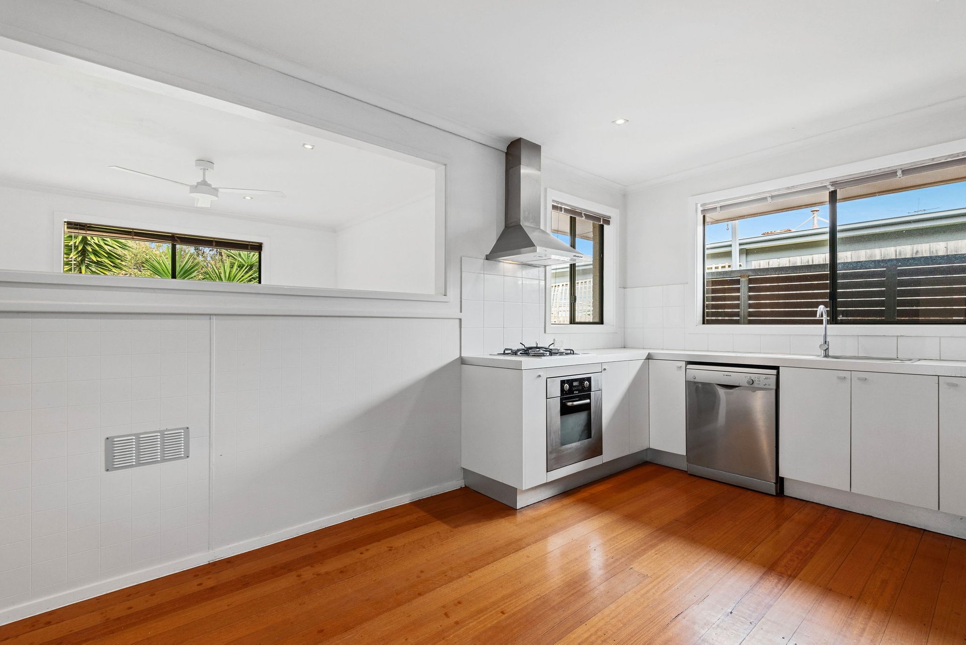 48 Frimmell Way, Portsea image 2