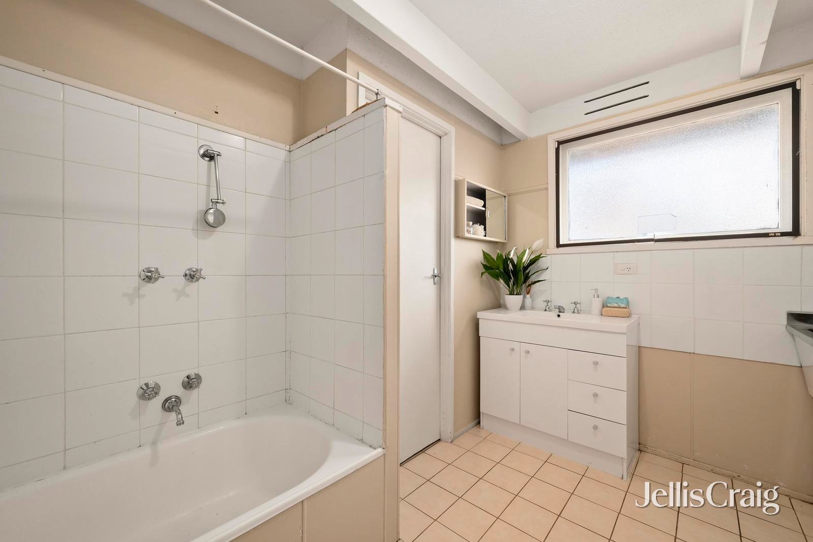 4/8 Gardiner Street, Lilydale image 10