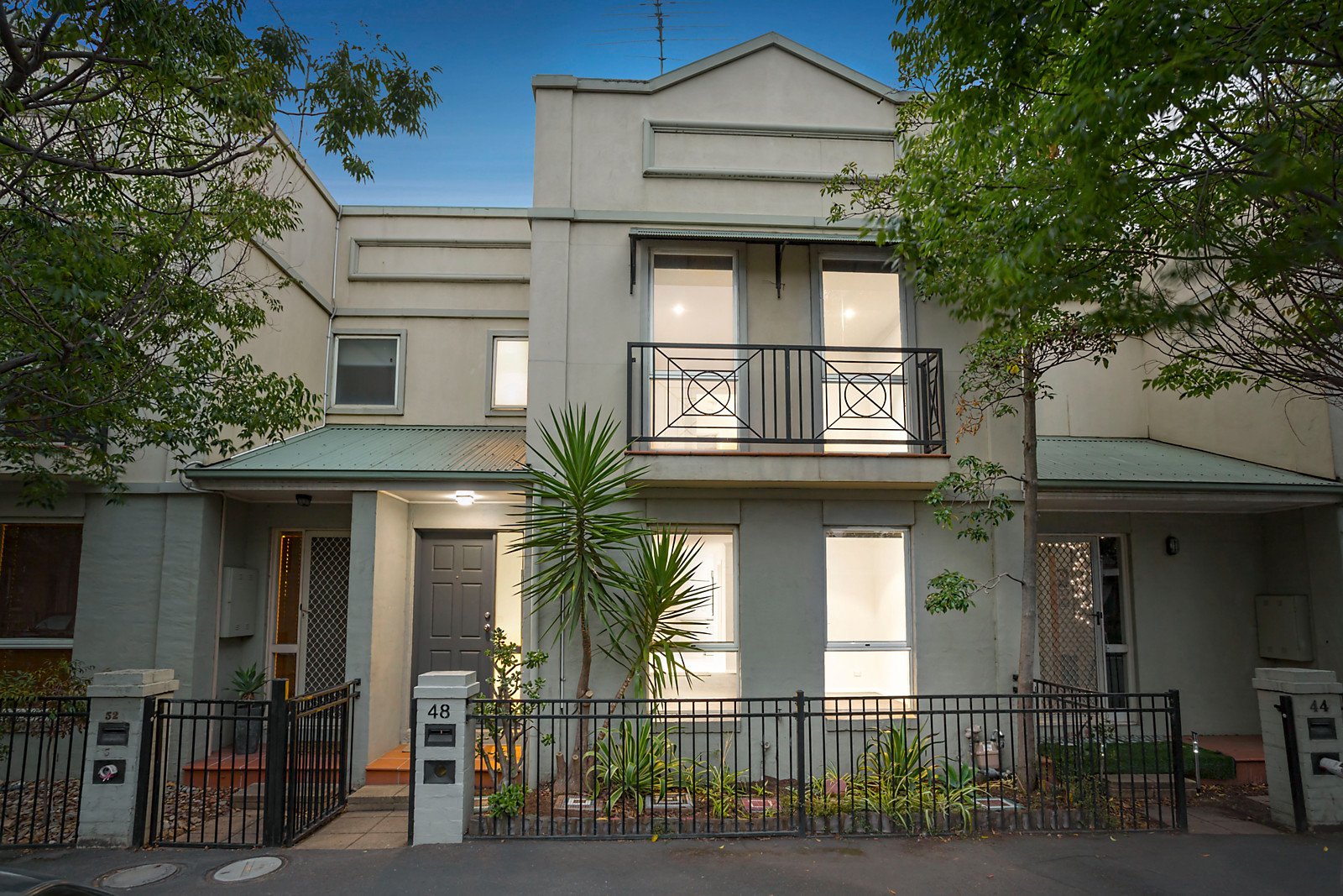 48 Gatehouse Drive, Kensington VIC 3031