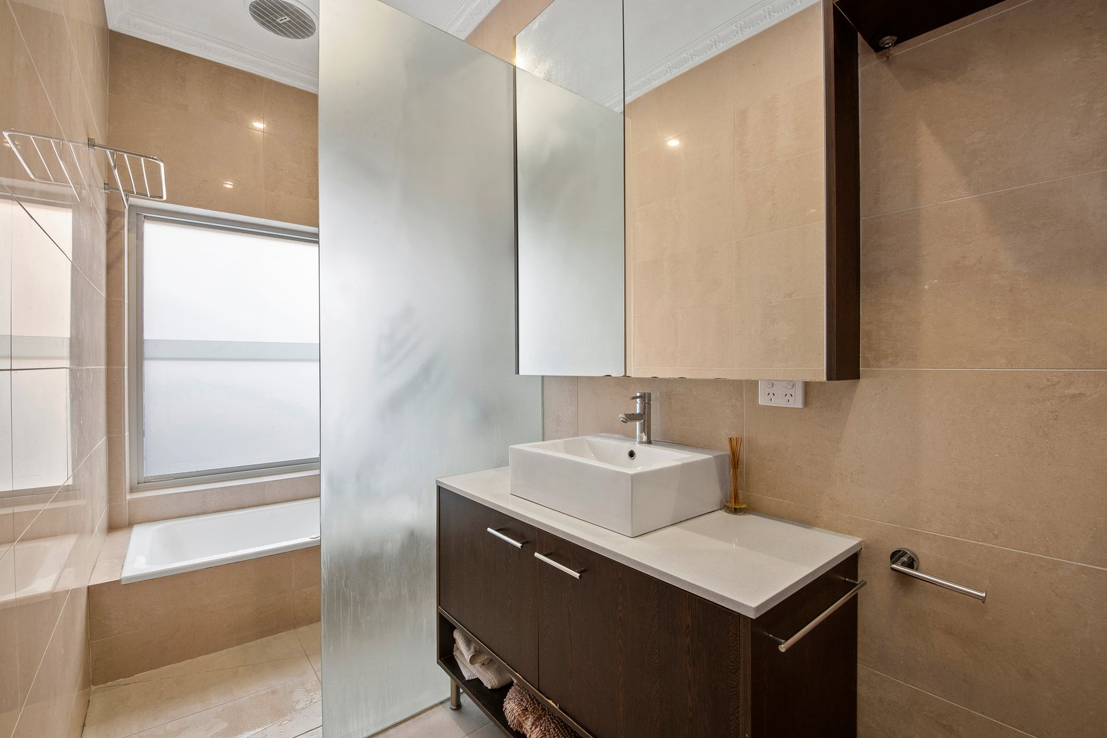 Property Gallery Thumbnail 5