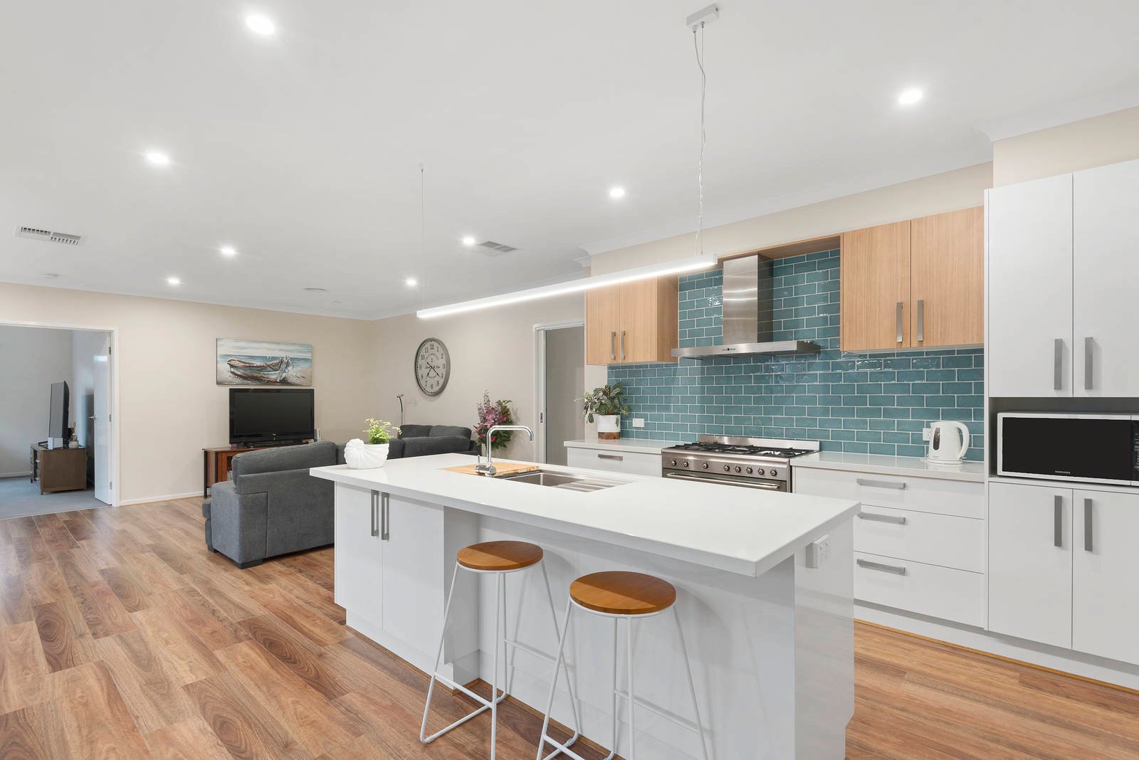 Property Gallery Thumbnail 4
