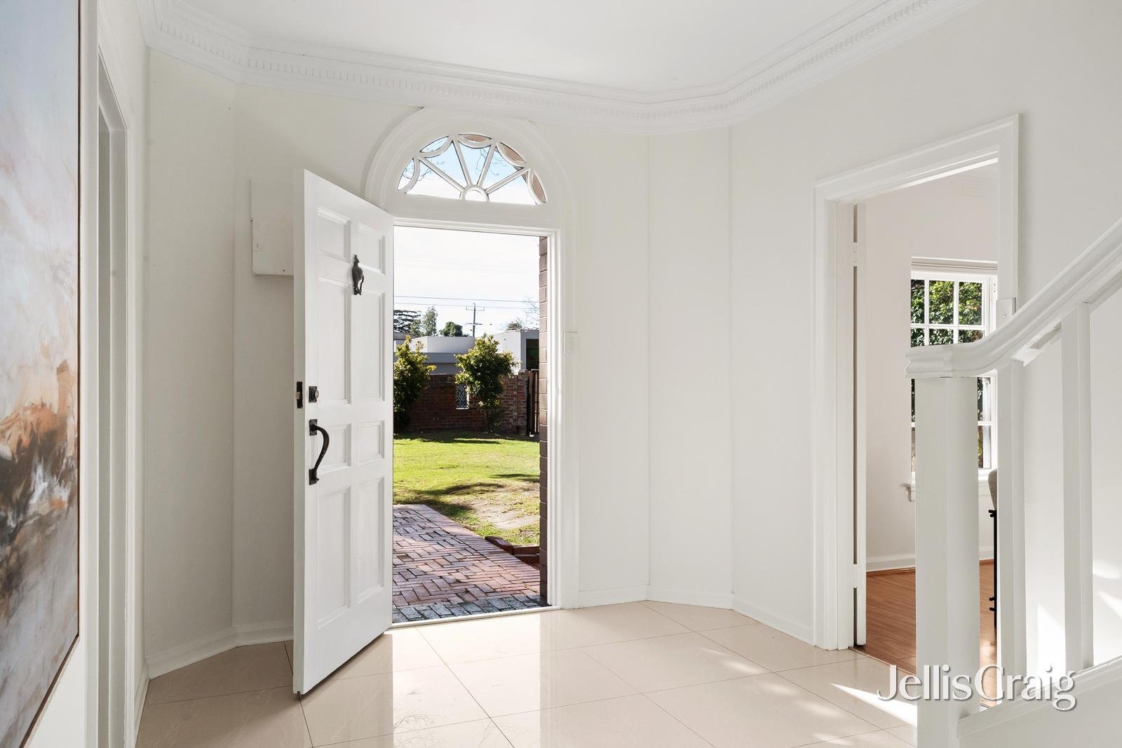 48 Halifax Street, Brighton image 12