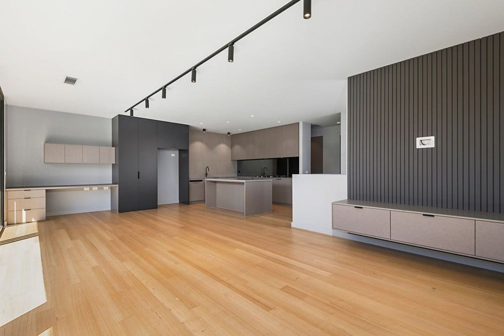 48 Harold Street, Bulleen image 2