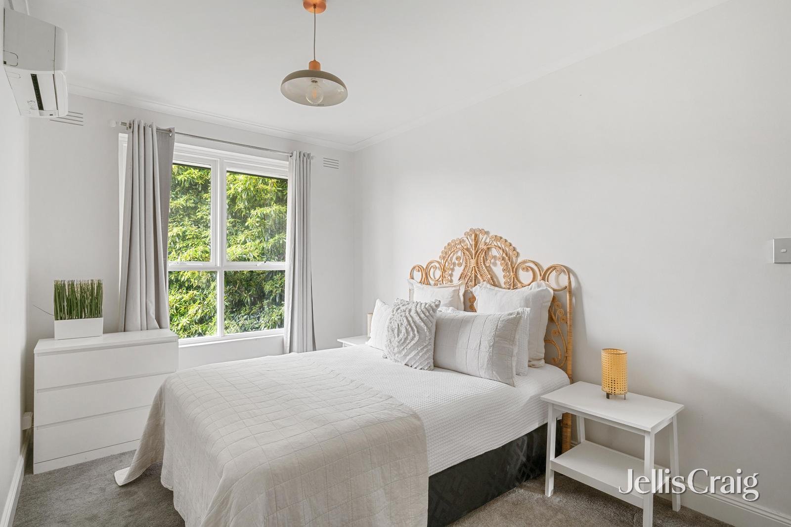 4/8 Hartwood Street, Kew East image 5