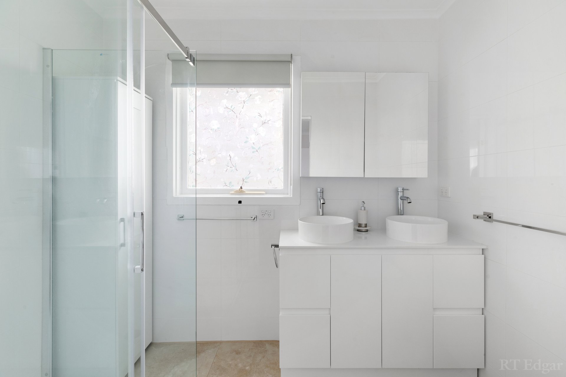 Property Gallery Thumbnail 16