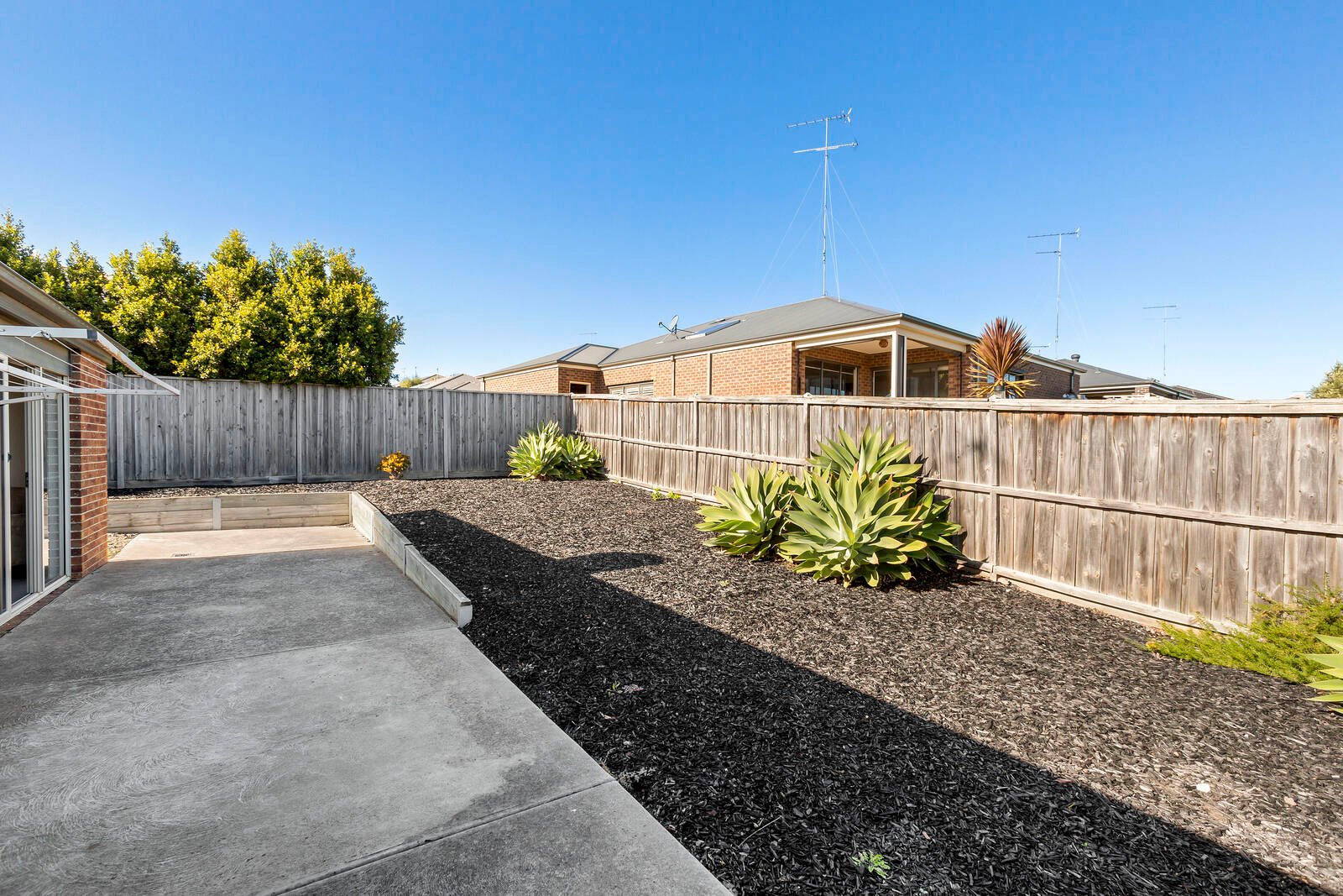 Property Gallery Thumbnail 11