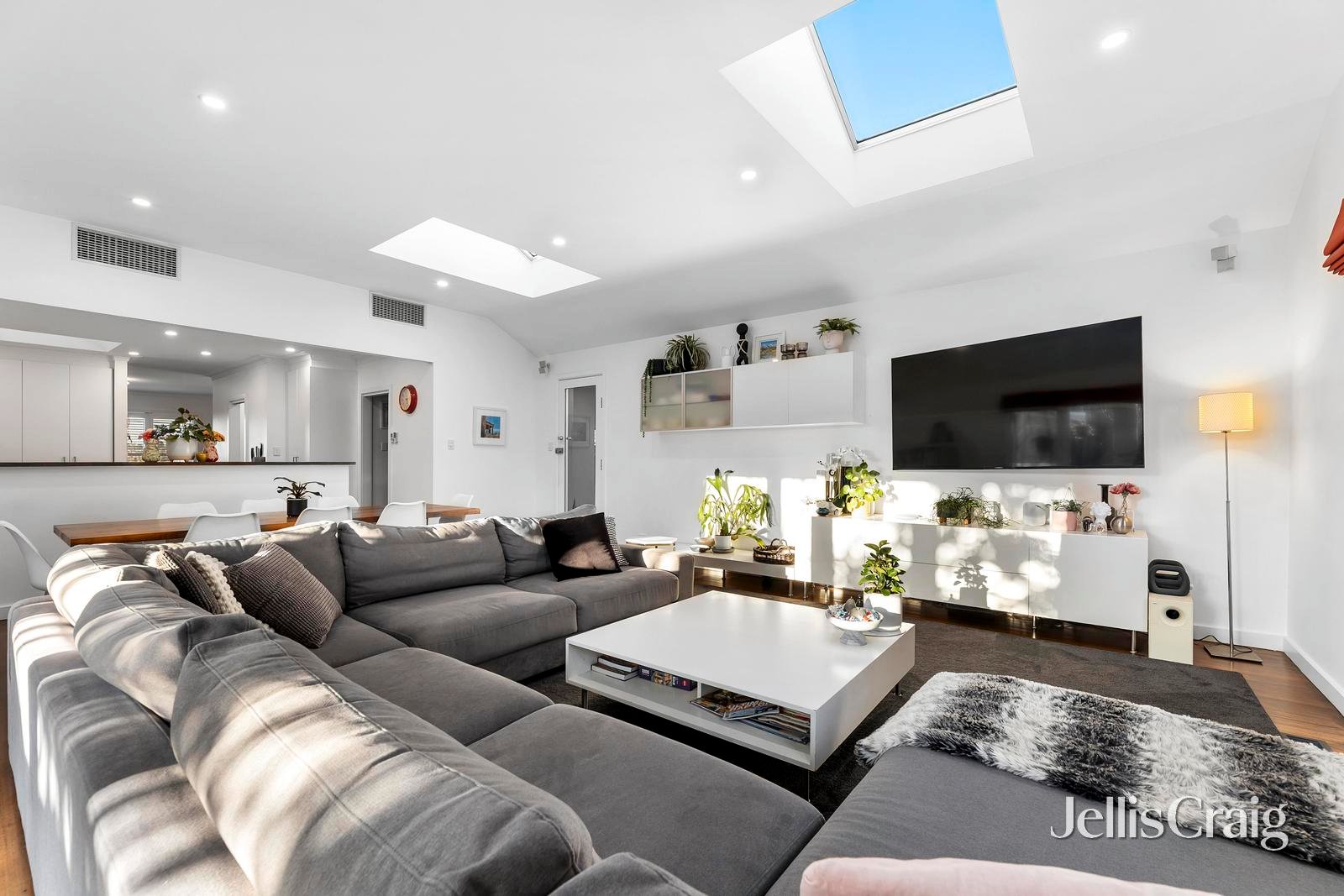 48 Ian Grove, Mount&nbsp;Waverley image 4