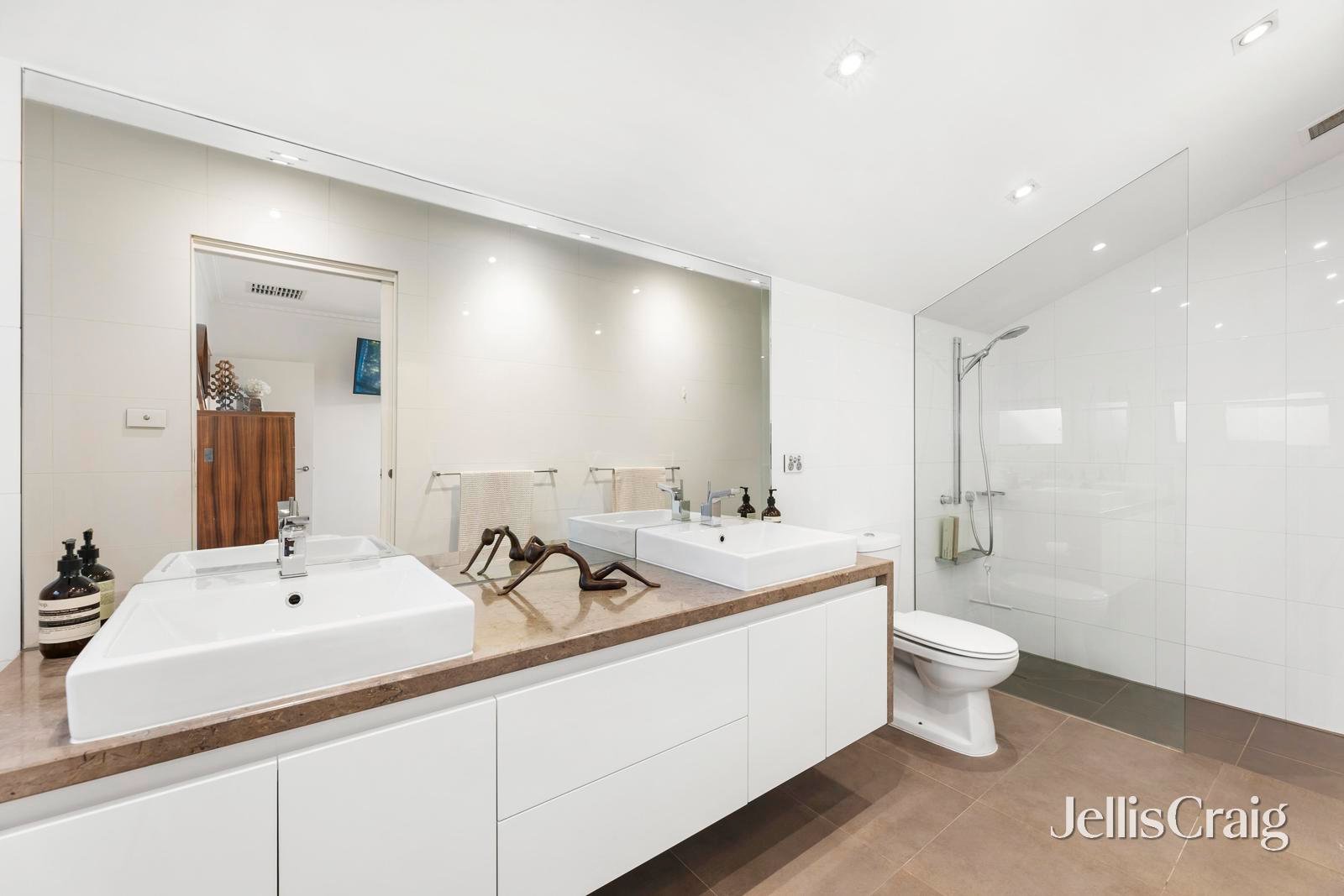 48 Ian Grove, Mount&nbsp;Waverley image 12