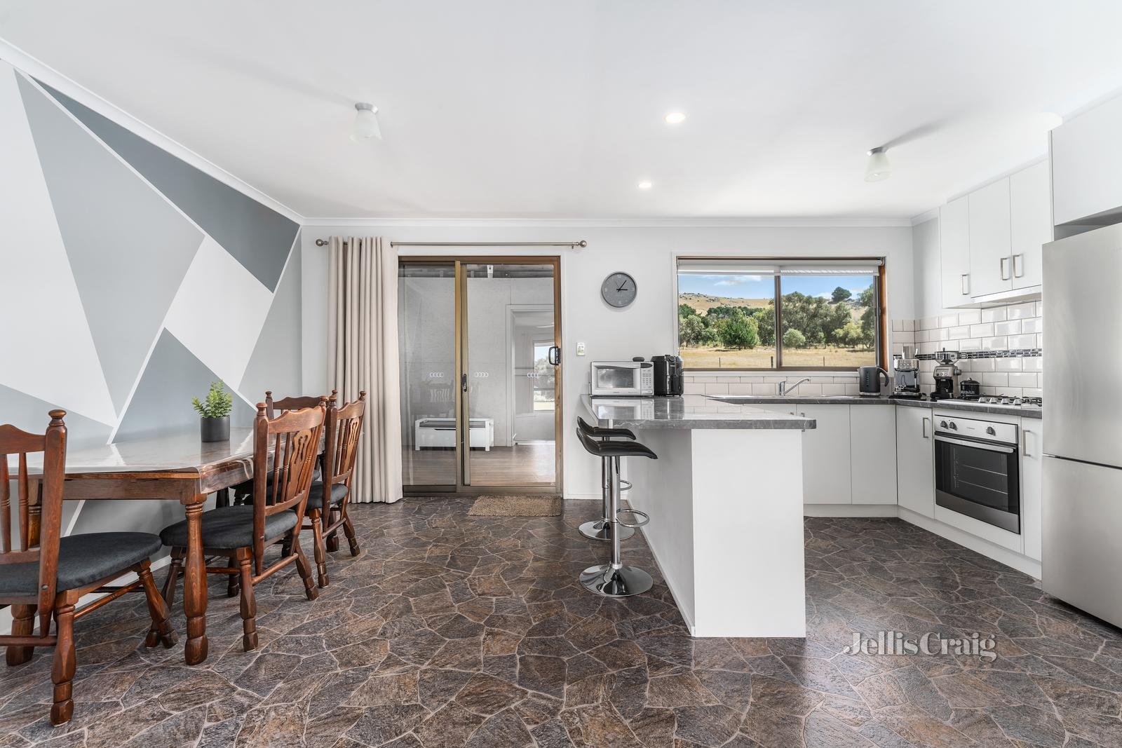 48 Kimberley Drive, Waubra image 5